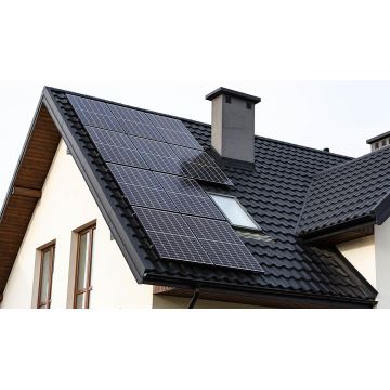 Photovoltaik-Solarpanel LEAPTON 410Wp schwarzer Rahmen IP68 Halbzellen