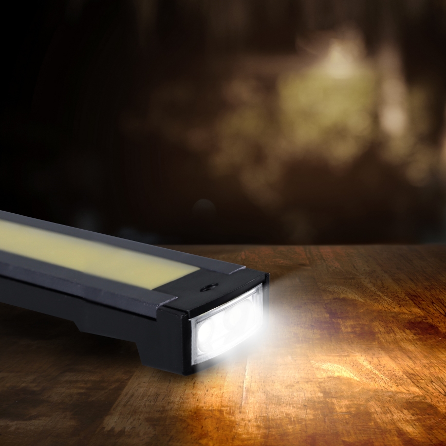 Aufladbare LED-Arbeitshandleuchte LED/1200 mAh IP44